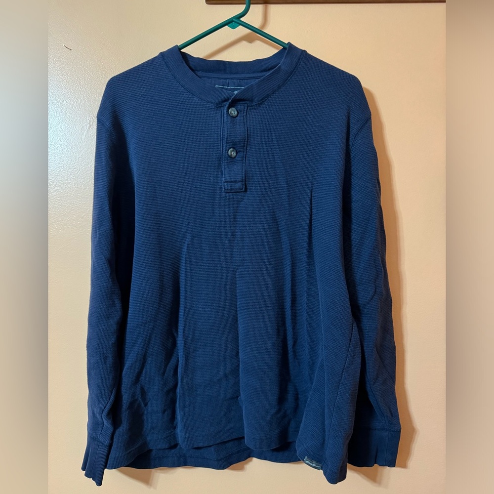 Men’s Eddie Bauer Navy long sleeve
